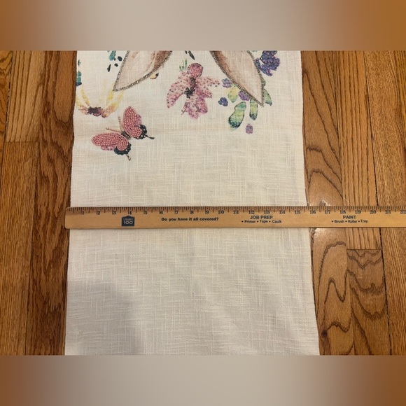 Easter Bunny Table Runner Beaded - Picture 5 of 5